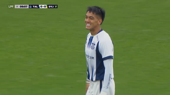 Borgogno le negó un golazo a Galarza