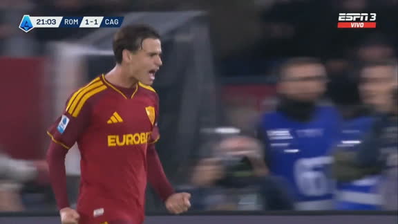Pisilli apareció por el área y puso el 2-1 para la Roma