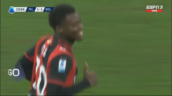 Doble error defensivo y a cobrar: Cissé anotó el 1-1 ante el Bologna