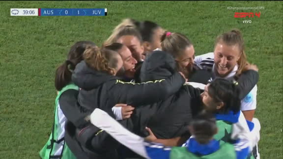 Gol da Juventus! Pavan arranca pela esquerda e bate cruzado para tirar da goleira e abrir o placar; VEJA