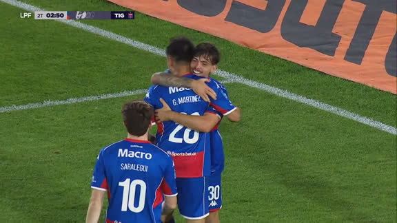 ¡Jugadón del Pity Martínez y gol de Dómina para el 1-0 de Tigre!