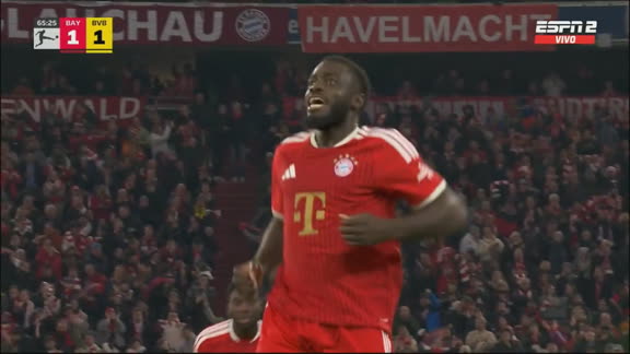 Upamecano la empujó y le devolvió la ventaja al Bayern Munich