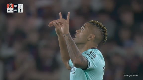 ¡Mariano descuenta para el Alavés al 83'!