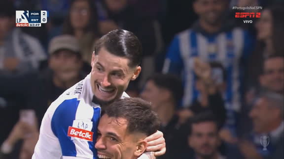 GOLAÇO do Porto! Gabri Veiga dá toque de letra para Borja Sainz, que acerta chute no ângulo e faz 2 a 0 no Estoril