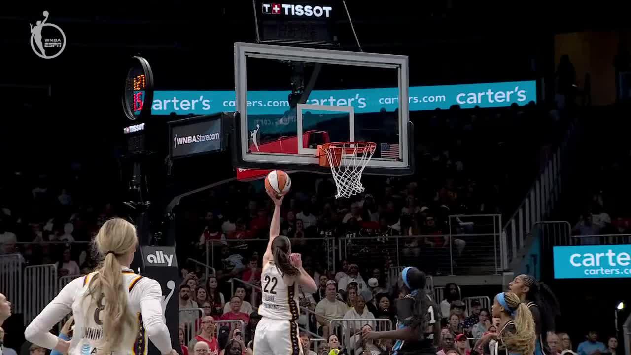 Caitlin Clark hits the basket