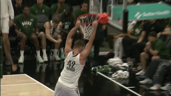 Brennan's thunderous dunk energizes Bucks in pivotal moment