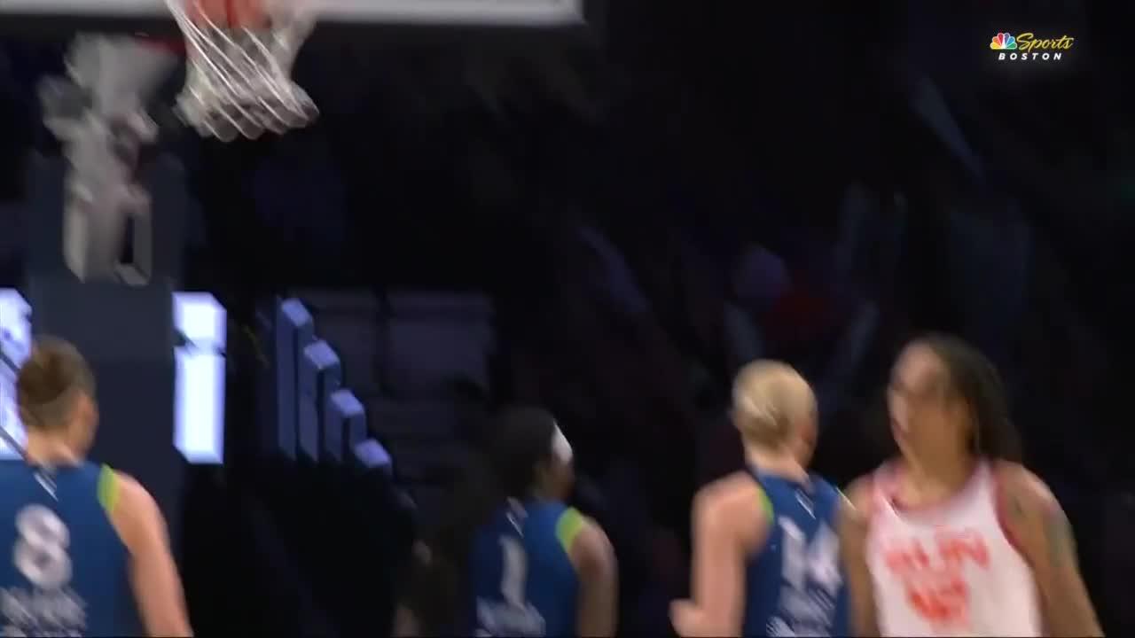 Brittney Griner fights off defender for and-1