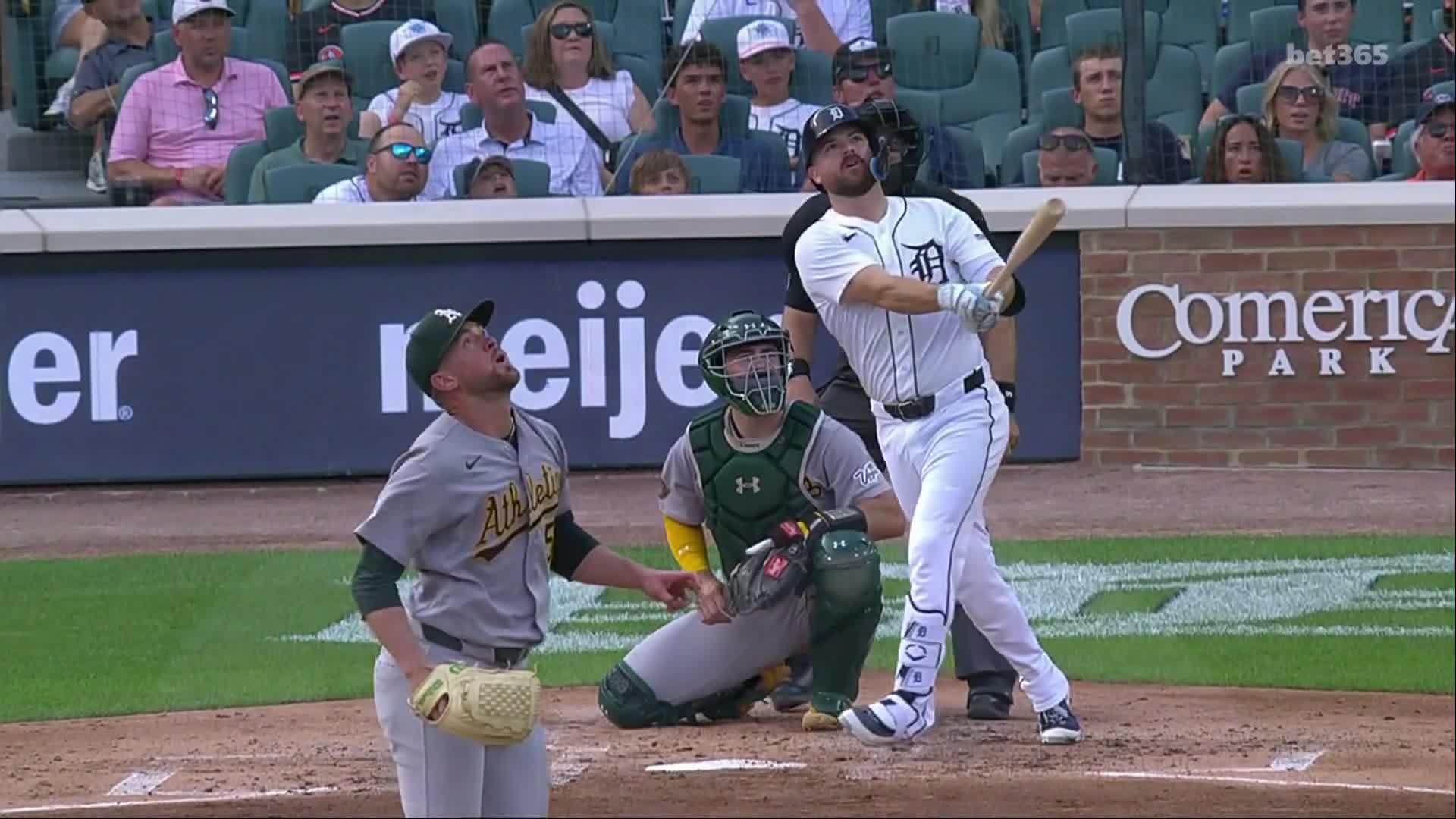 Jake Rogers smashes a home run
