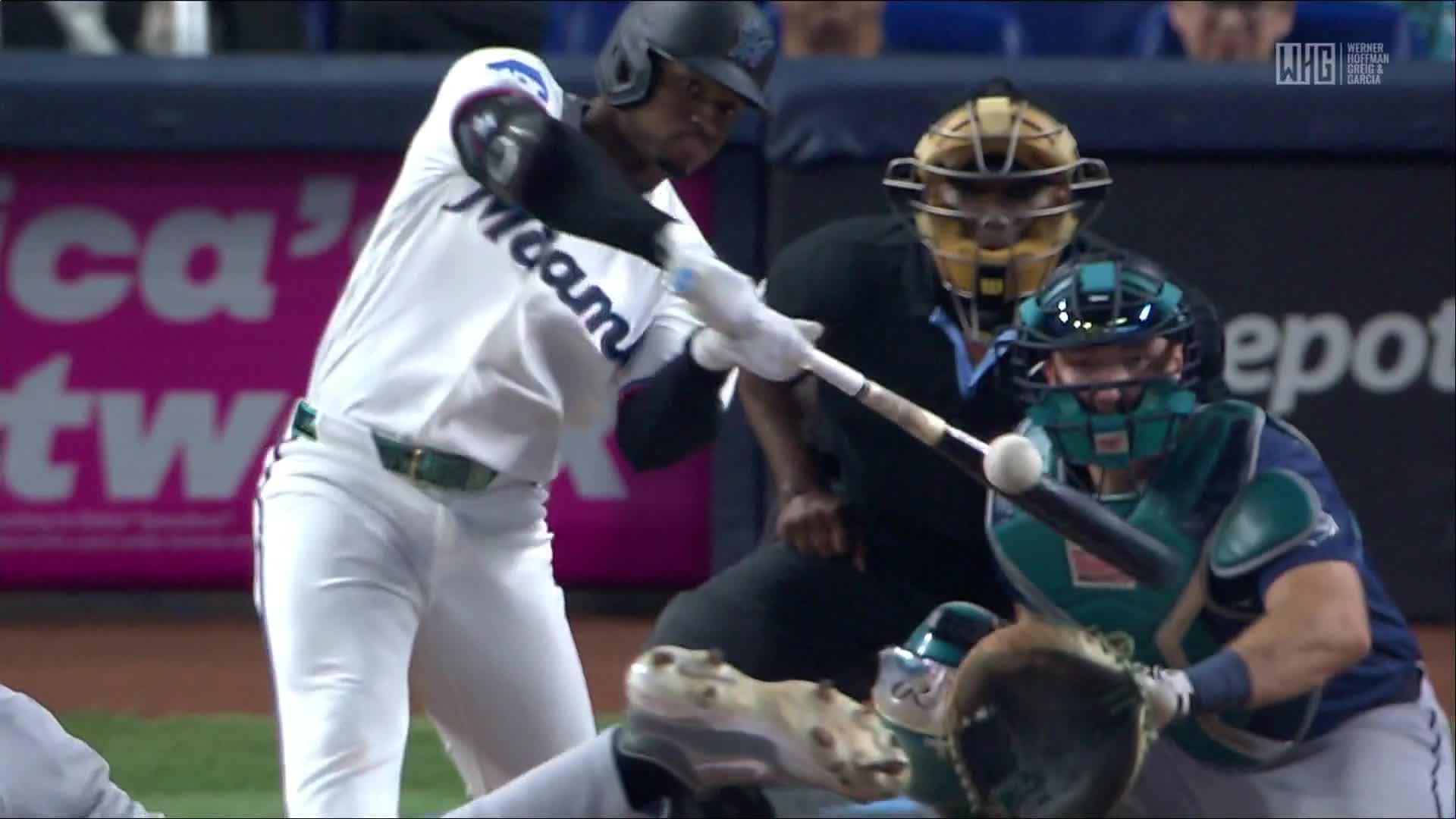 Xavier Edwards hits an RBI triple