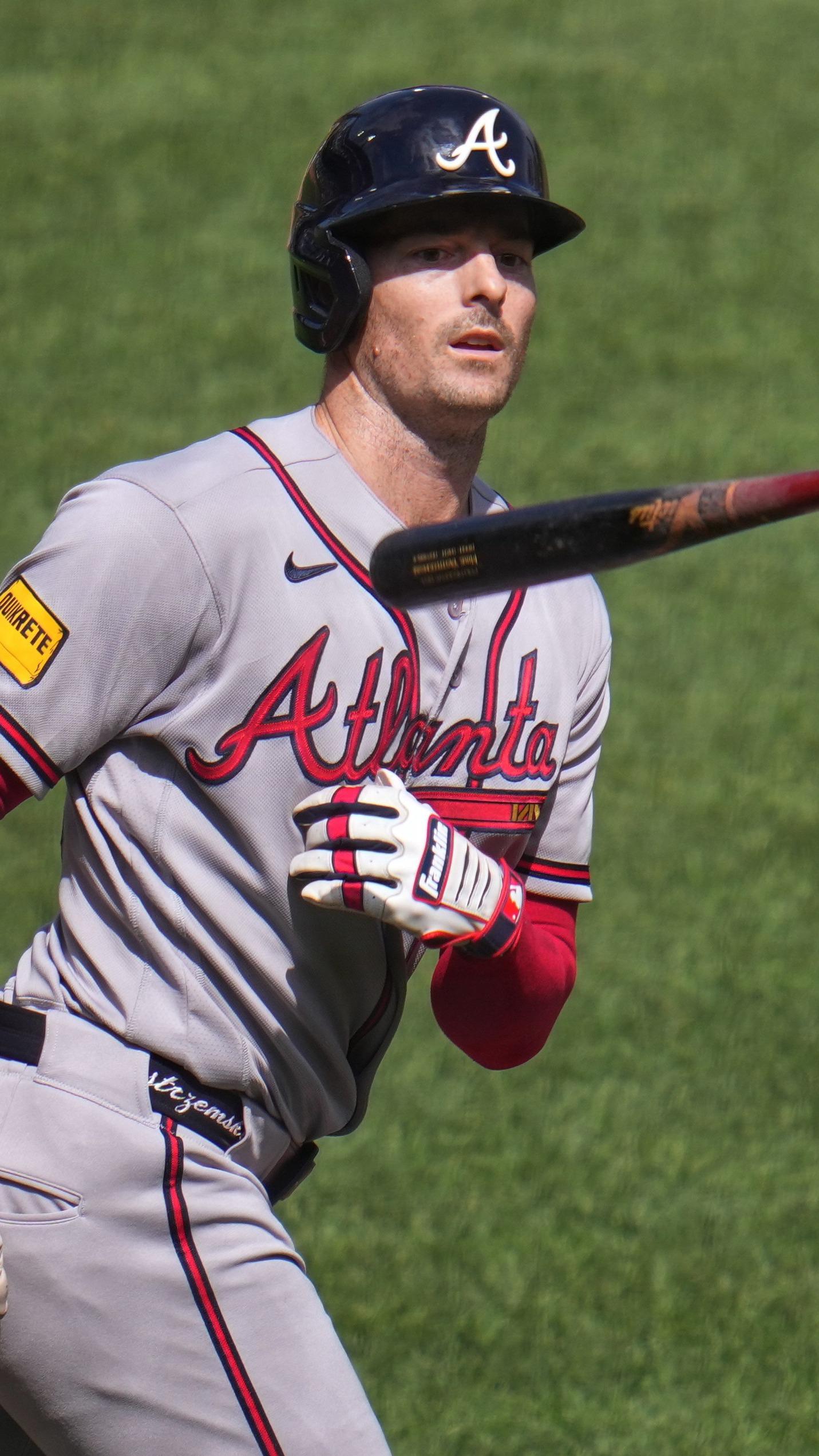 Mike Yastrzemski - Atlanta Braves Left Fielder - ESPN