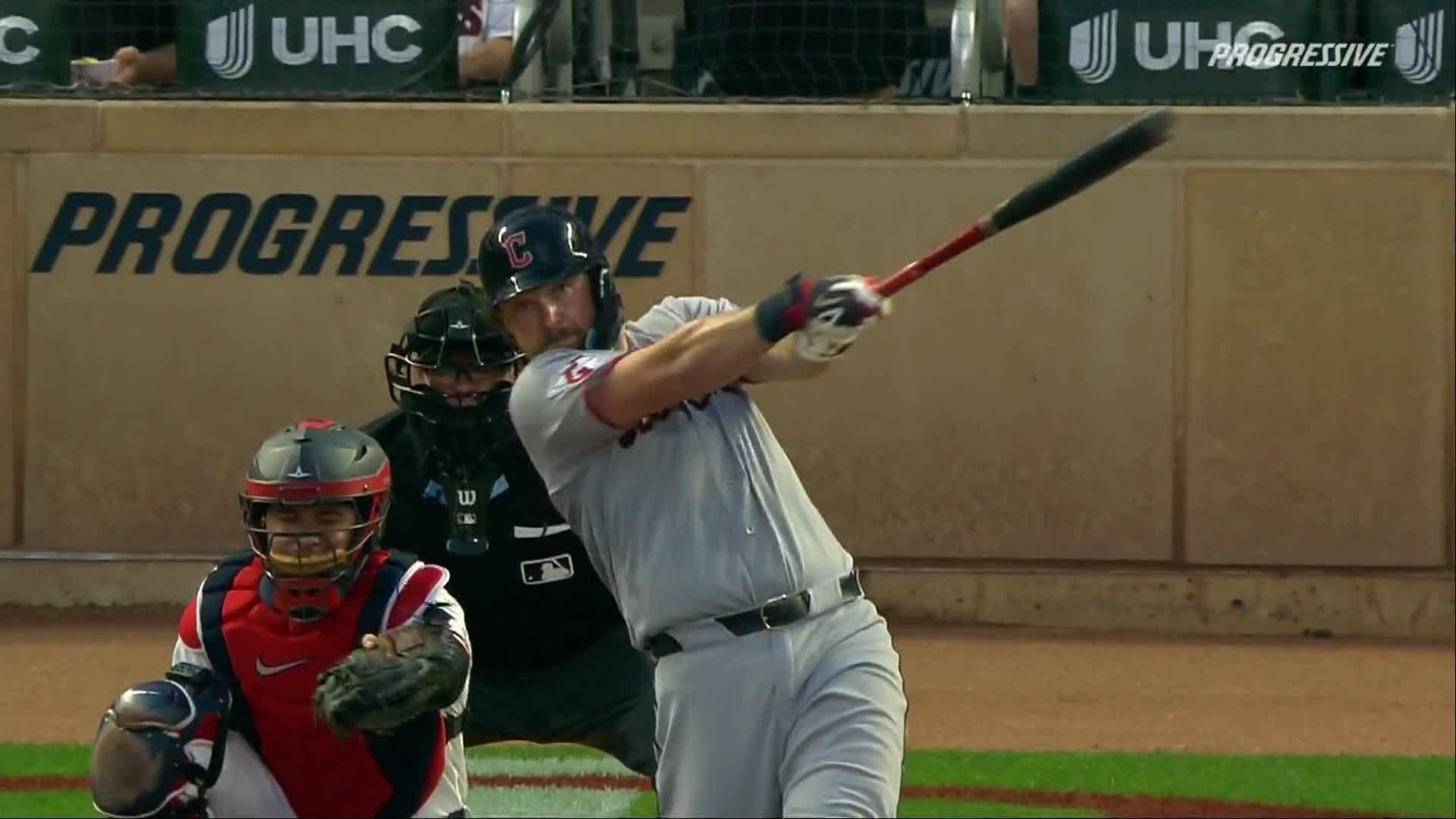 Rhys Hoskins smashes a home run