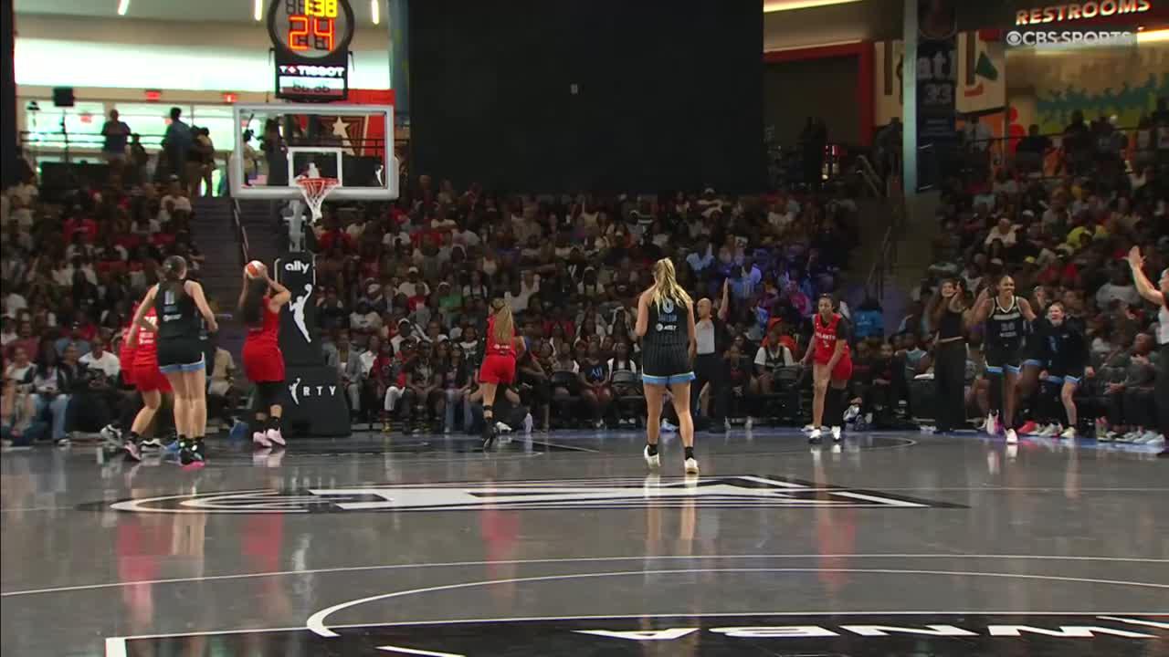 Azura Stevens nails the 3-pointer