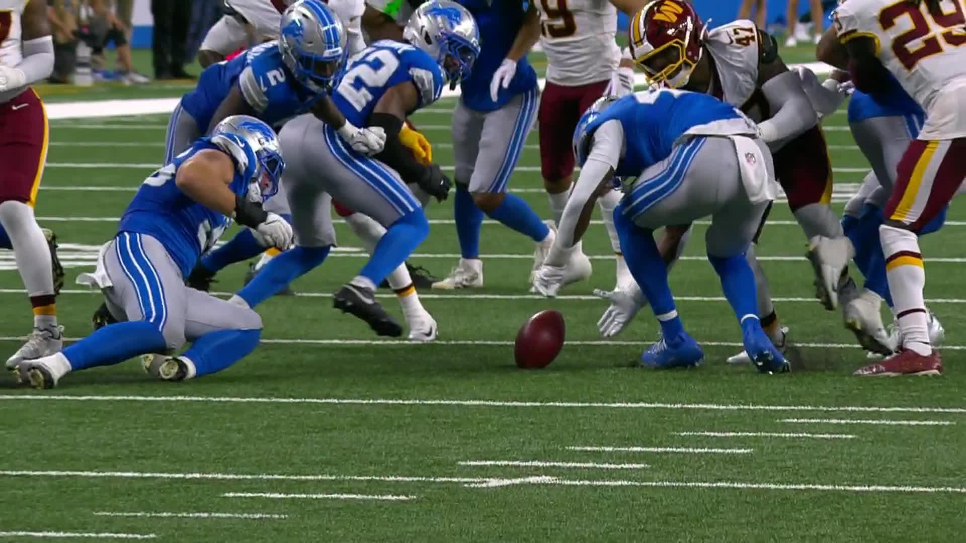Dobbs overcomes two turnovers with long TD run as Lions beat Commanders, 17-13