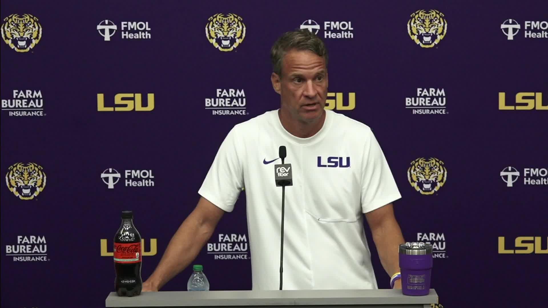 Lane Kiffin defends LSU's recruiting of NFL players headed back to college