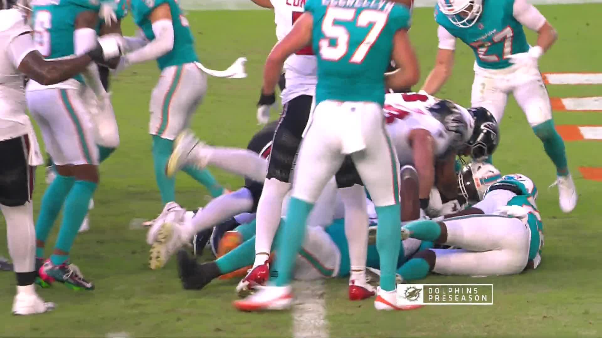 Tua Tagovailoa leads TD drive and loses fumble in Falcons' 17-12 preseason win over Dolphins