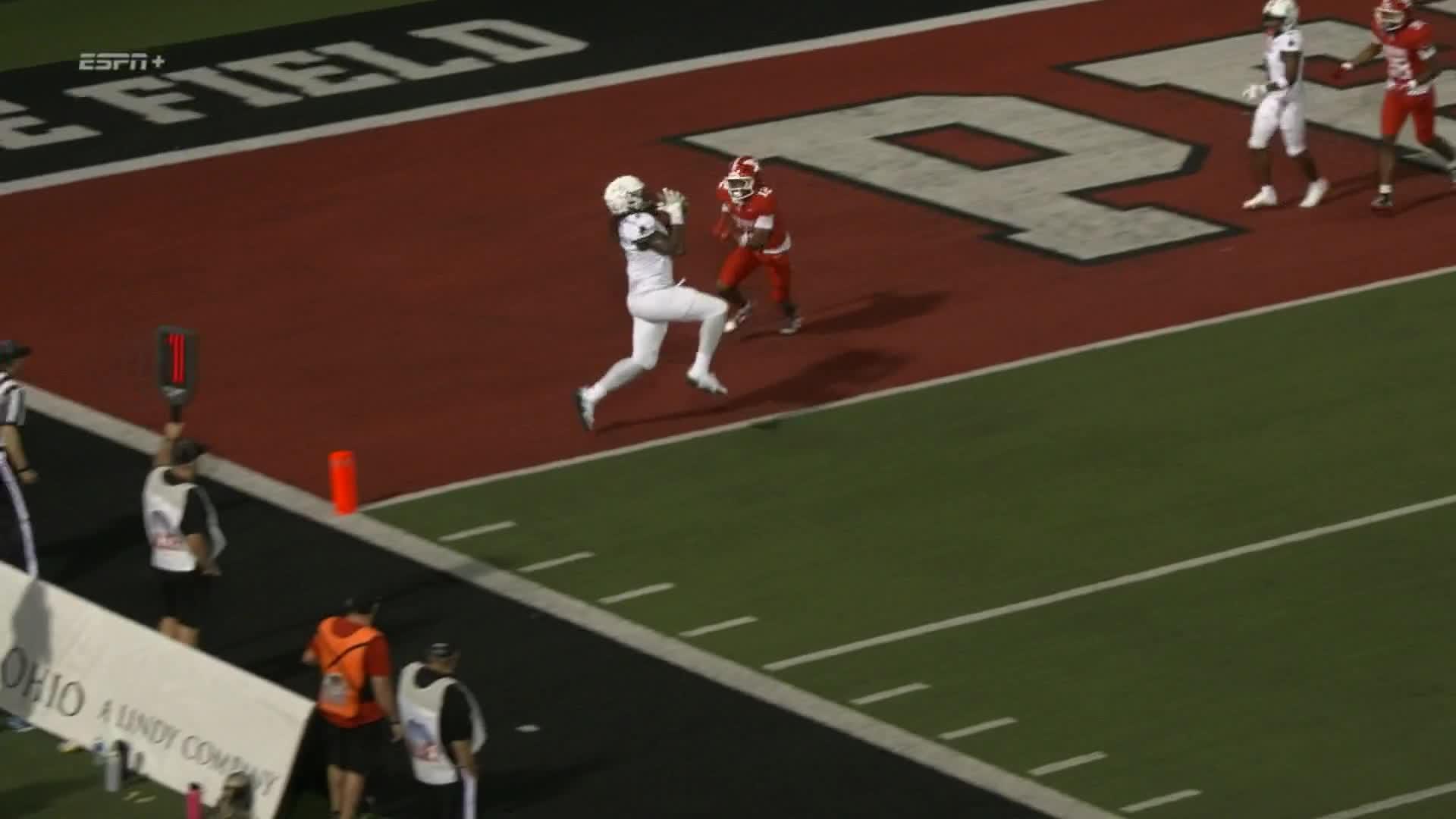 Beau Brungard accounts for 5 touchdowns in Youngstown State's season-opening win over Mercyhurst