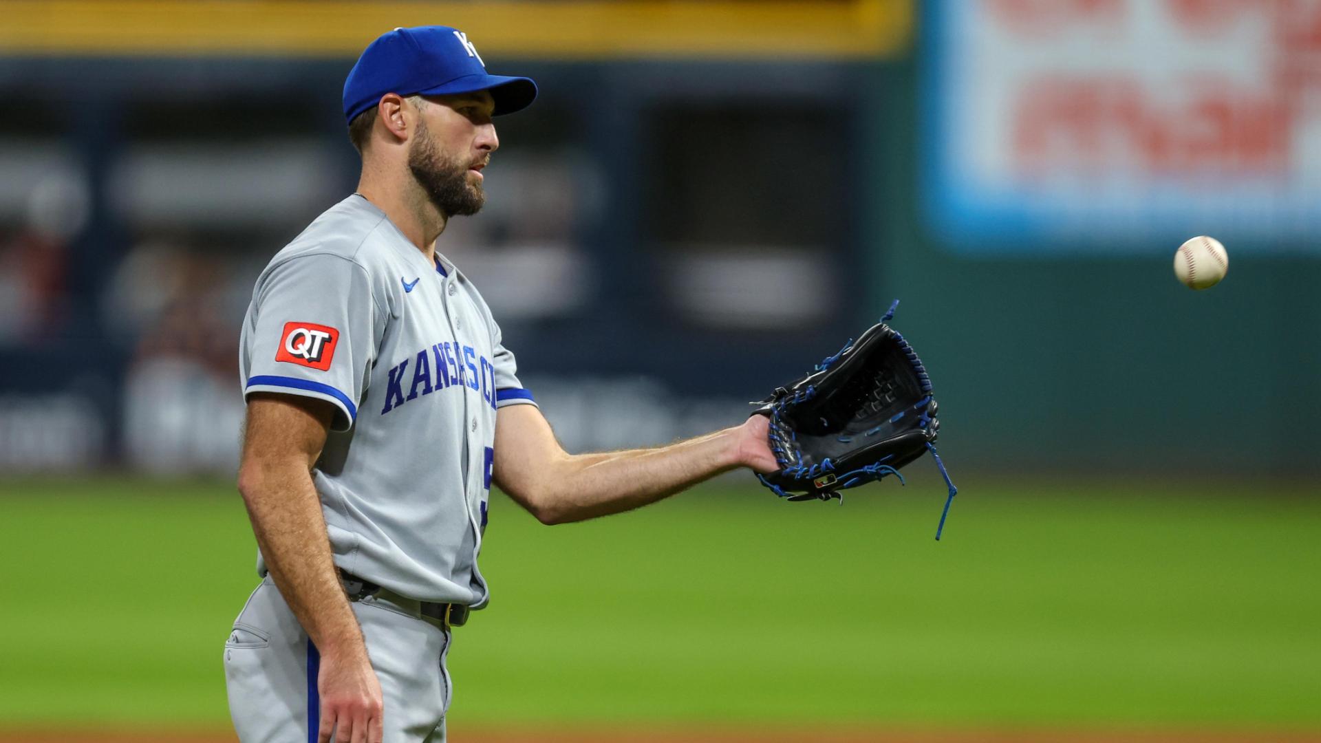 Kansas City Royals vs. Cleveland Guardians: Game Highlights