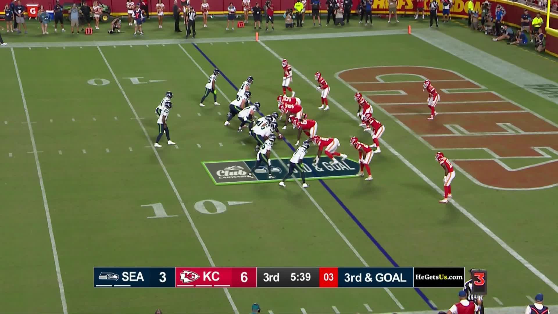 Seattle's Myers misses field goal on final play and Seahawks play to 9-9 tie with Chiefs