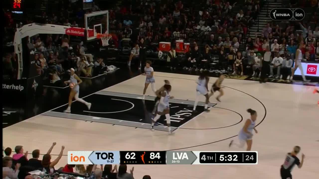 Stephanie Talbot drains trey