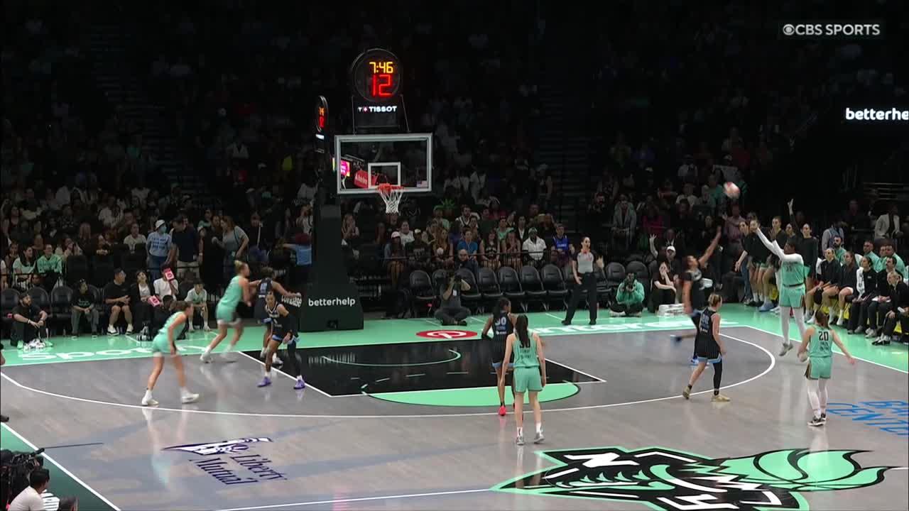 Jonquel Jones drains it from downtown
