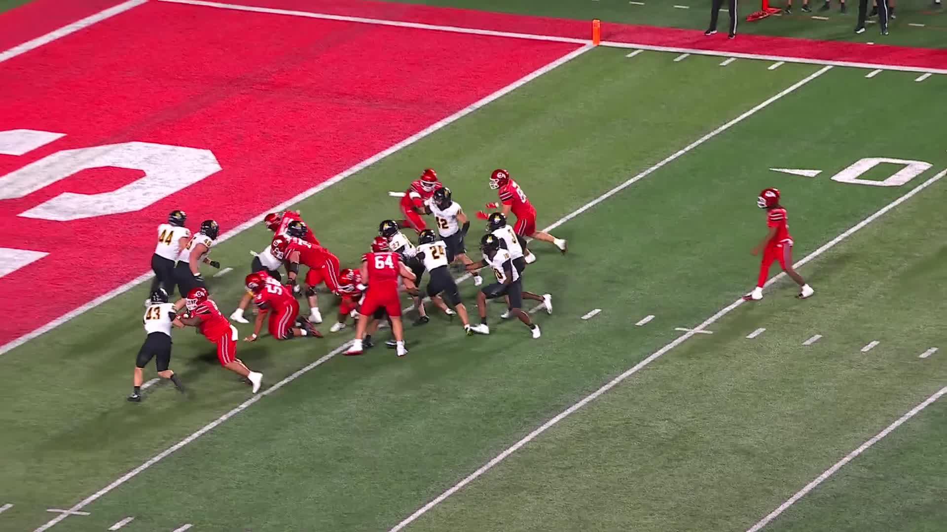 Steve Chavez-Soto scores 5-yard touchdown