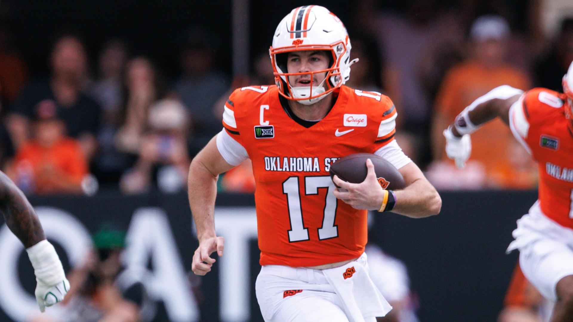 Oklahoma State stuns No. 6 Oregon 39-31