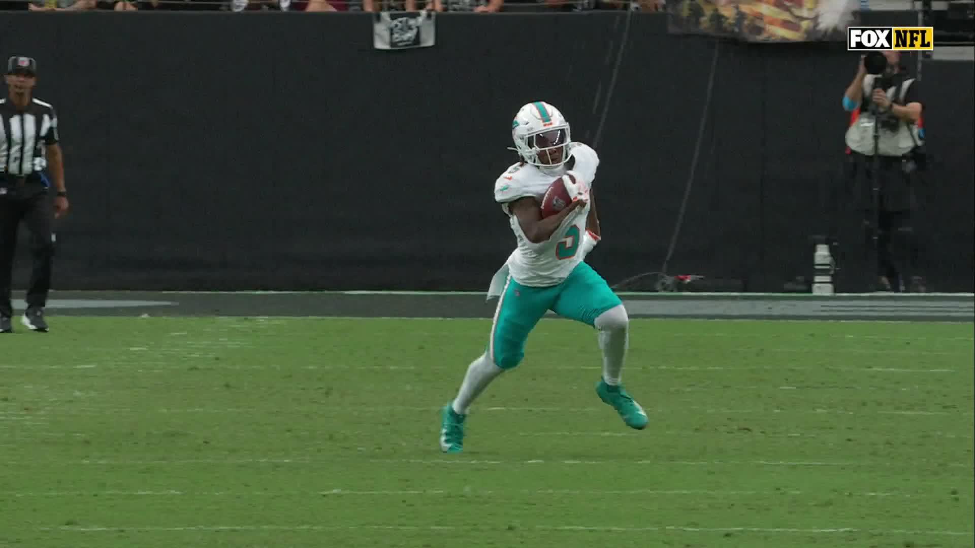 Kirk Cousins hits 301 career TD passes as Raiders open the season with a 27-13 win over Dolphins