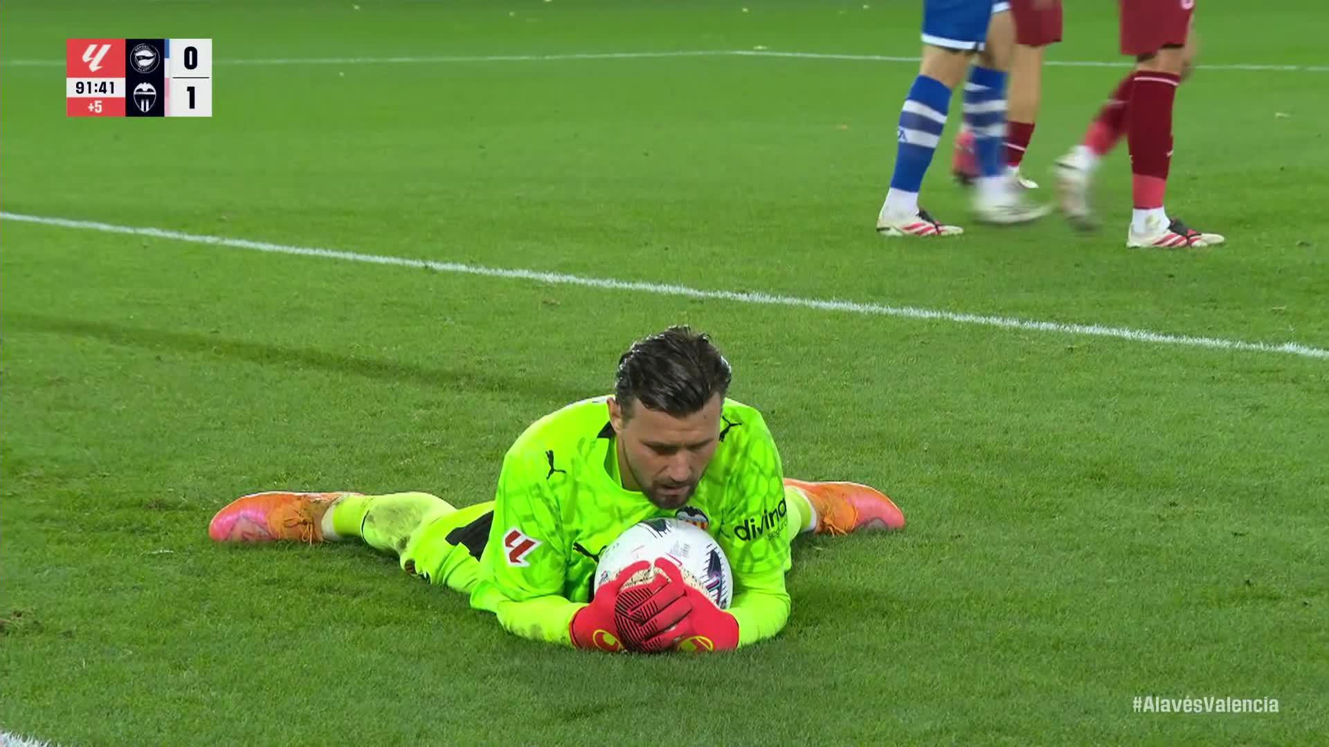 Alavés vs. Valencia - Game Highlights