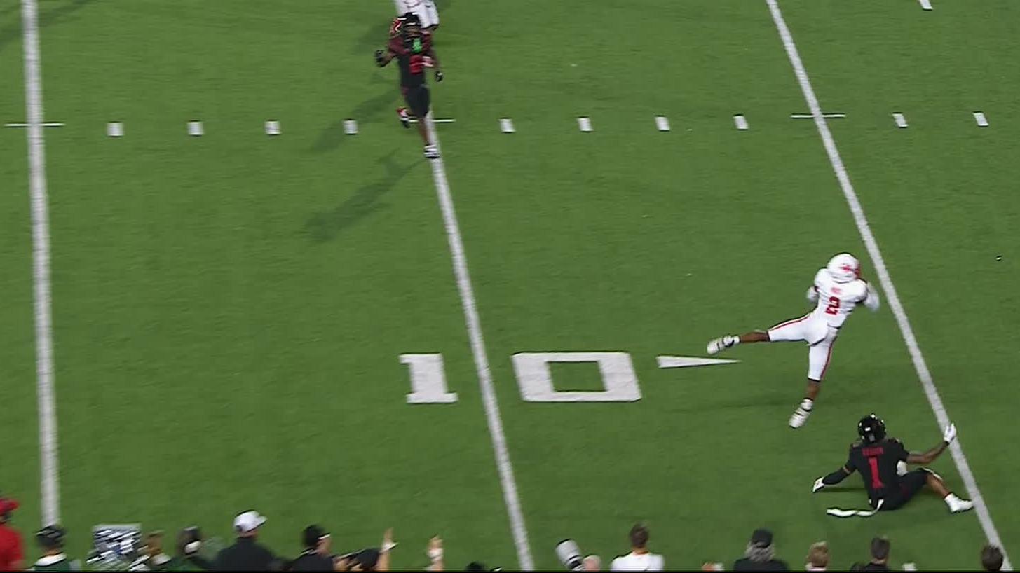 No. 13 Texas Tech holds on for 28-26 win over No. 22 Houston in Big 12 opener