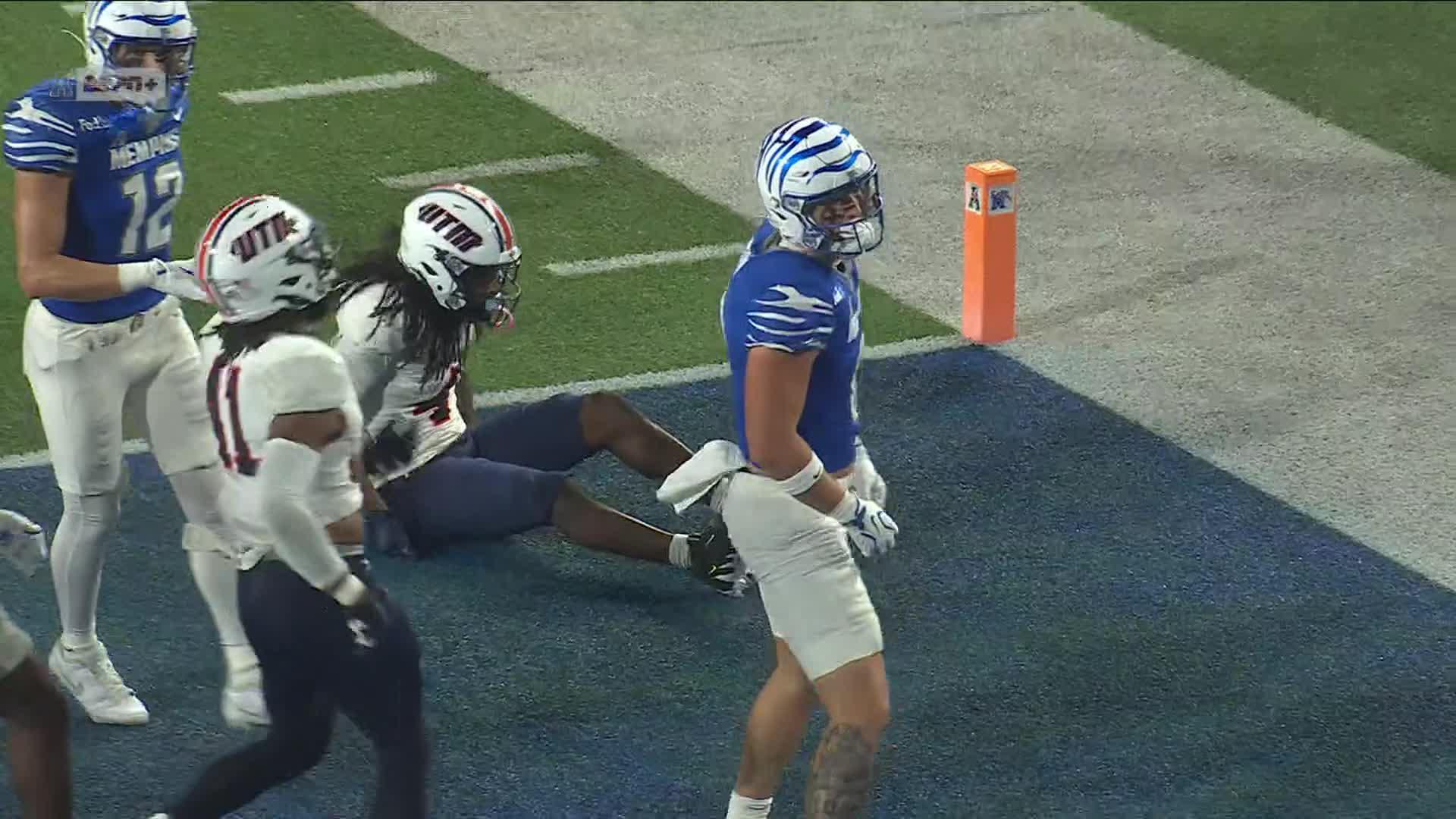 Marcus Stokes' 4 TDs, Jordan Thompson's score power Memphis over UT Martin 45-21