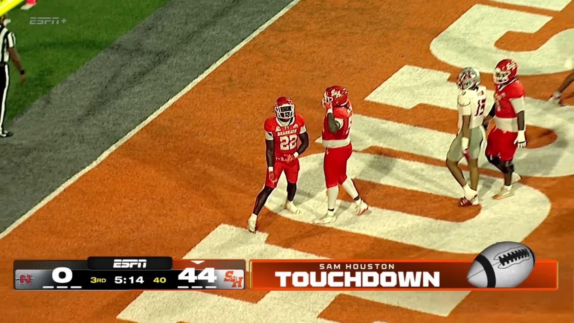 Landyn Locke throws 4 TDs as Sam Houston picks up 1st win of season with 59-0 win over Nicholls