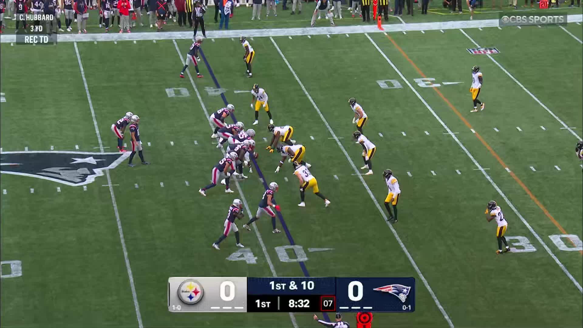 TreVeyon Henderson runs for a TD and the Patriots pummel Aaron Rodgers in a 20-3 win over Steelers
