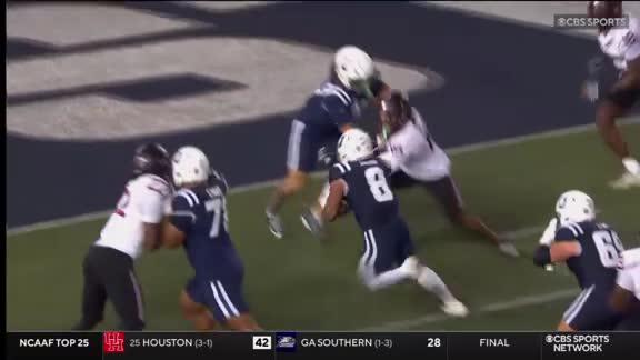 Javen Jacobs punches a TD in for Utah State — Article image accompanying Grady Brosterhous throws for 242 yards and 2 TDs to help Utah State beat Troy 21-10 on WagerUp Sports News. Javen Jacobs punches a TD in for Utah State — Article image accompanying Grady Brosterhous throws for 242 yards and 2 TDs to help Utah State beat Troy 21-10 on WagerUp Sports News.