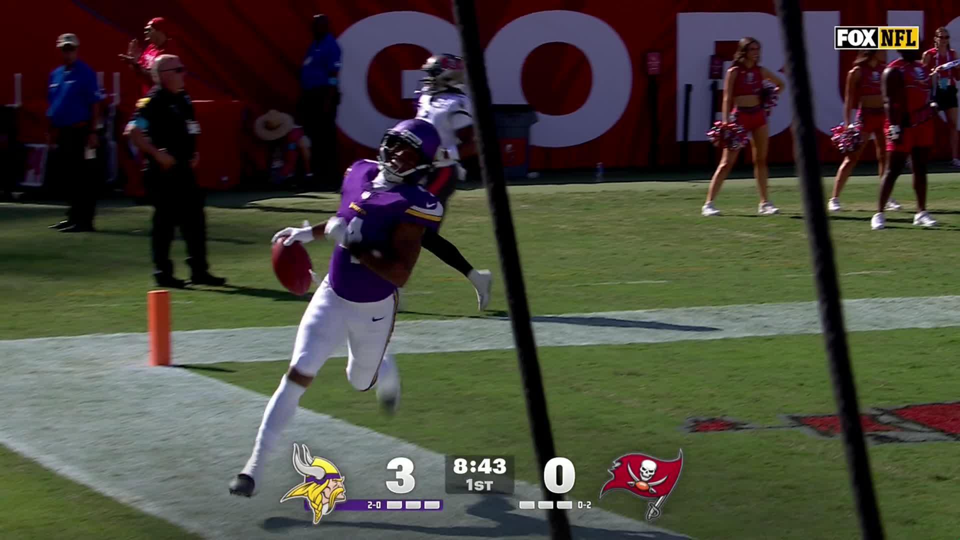 Vikings beat Buccaneers 23-16 but lose Jefferson to an ankle injury. Bucs' Mayfield also hurt
