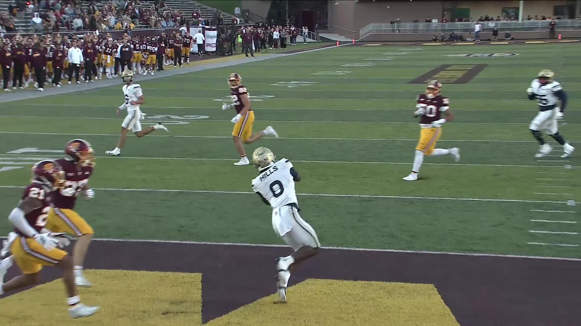 Angel Flores has TD pass, scoring run as Central Michigan beats Akron 41-17 in MAC opener