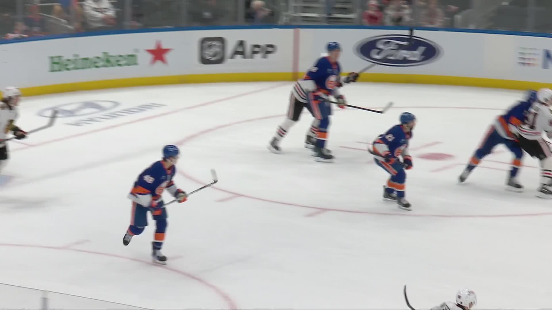Bo Horvat lights the lamp — Article image accompanying Bo Horvat scores twice as Islanders beat Blackhawks 4-1 on WagerUp Sports News.