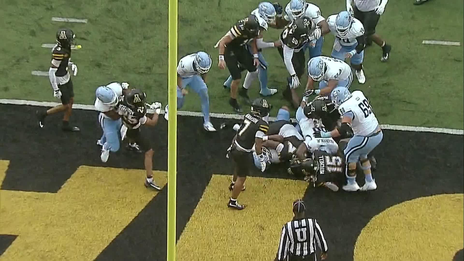 Devin Roche, Maurki James help Old Dominion upset Appalachian State 10-3