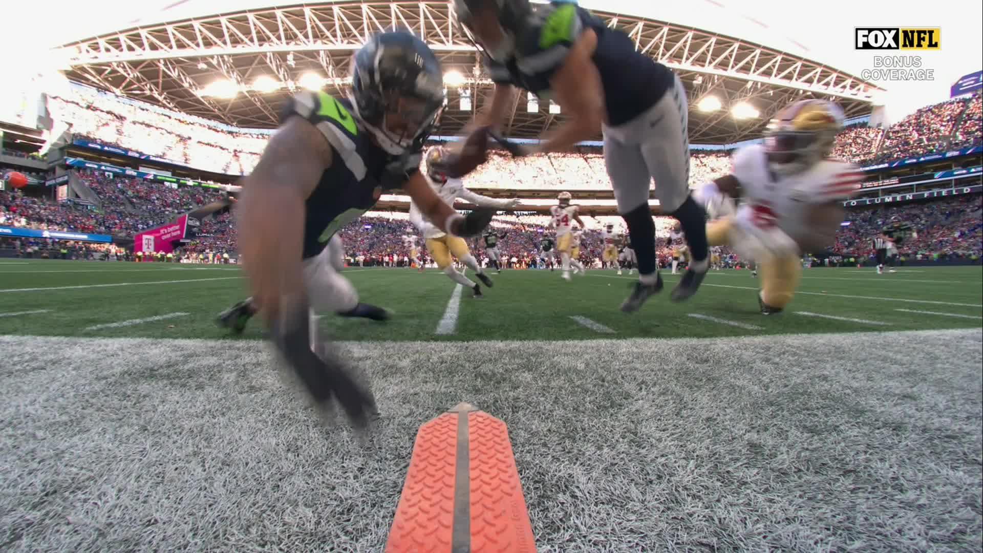 Brock Purdy leads 2 late scoring drives to deliver a 32-29 win for the 49ers over the Seahawks