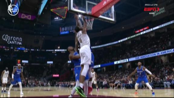 Paolo Banchero with the massive block at the rim - ESPN Video