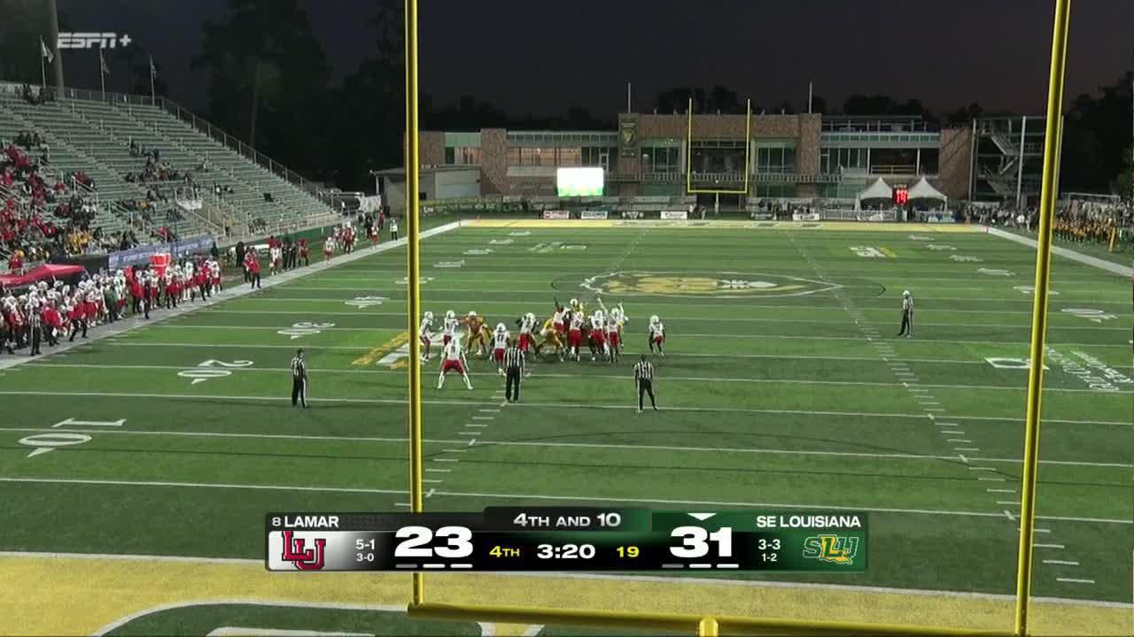 Kyle Lowe's two touchdown runs help Southeastern Louisiana upset Lamar 34-31