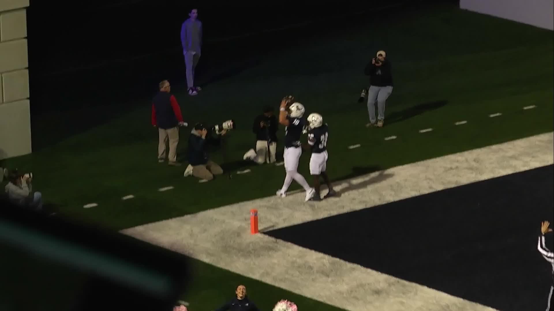 QB Pickles accounts for 194 total yards and 3TDs in Mercer's 31-21 win over Samford