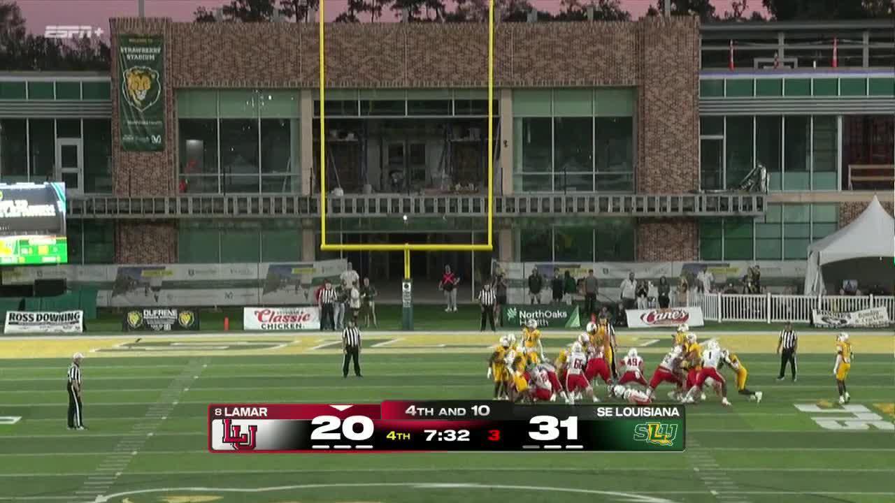 Kyle Lowe's two touchdown runs help Southeastern Louisiana upset Lamar 34-31