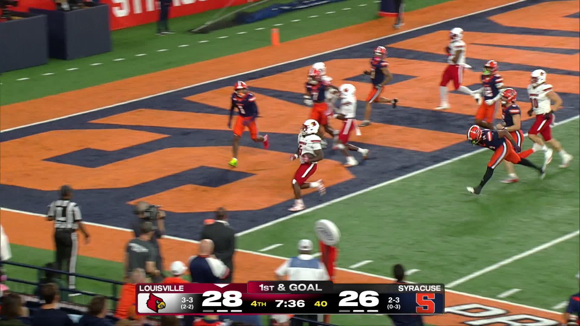 Lincoln Kienholz accounts for three scores, leading Louisville to 34-26 win over Syracuse