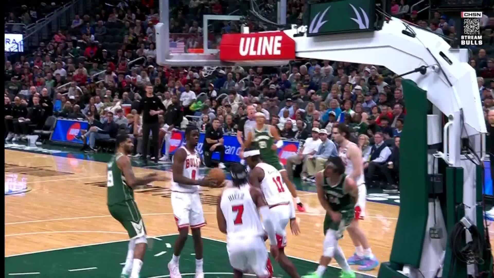 Powell scores 25 points to help the Bulls hold off the Bucks, 132-125