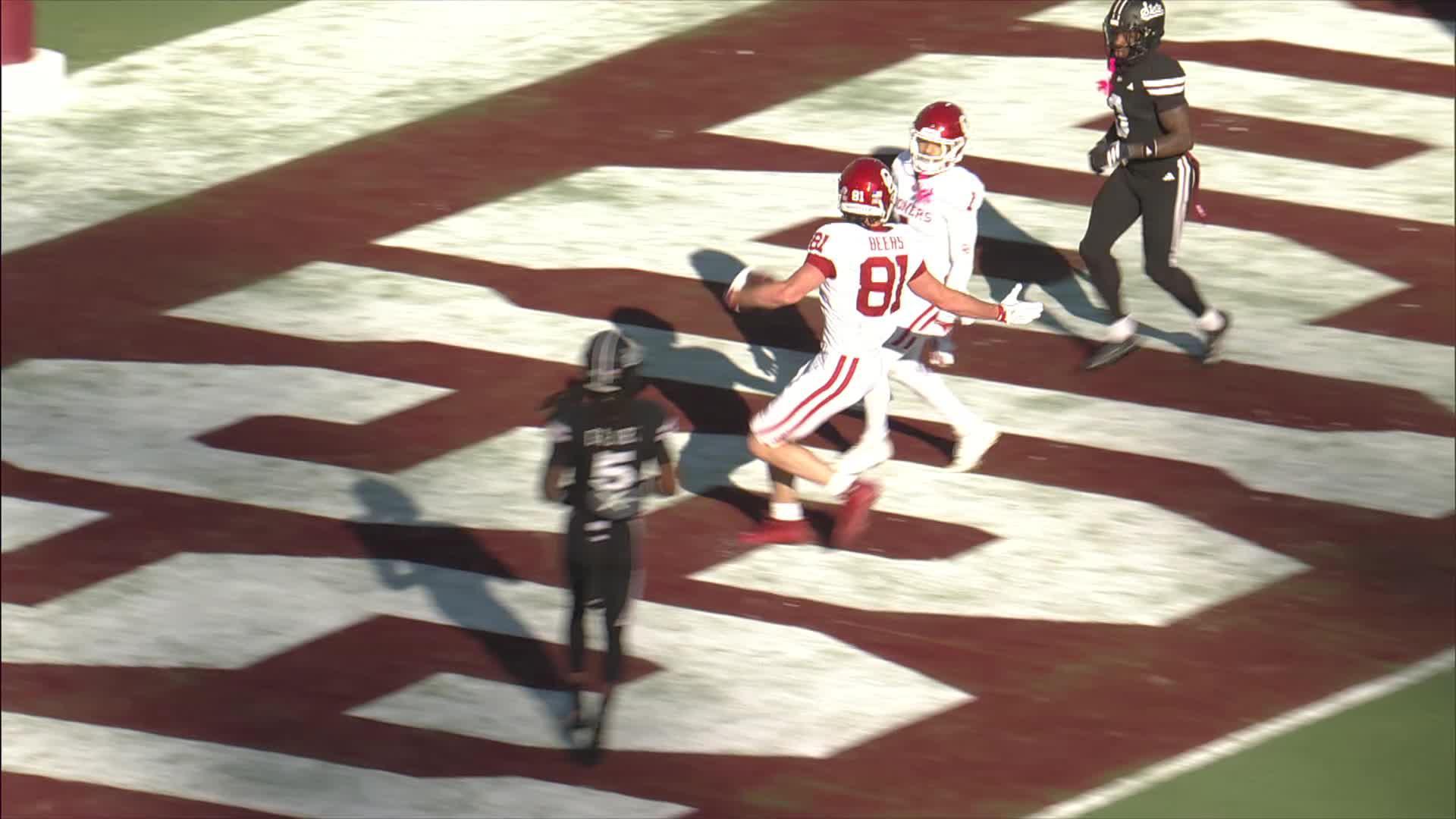 Mississippi State QB Kamario Taylor leaves game against Oklahoma