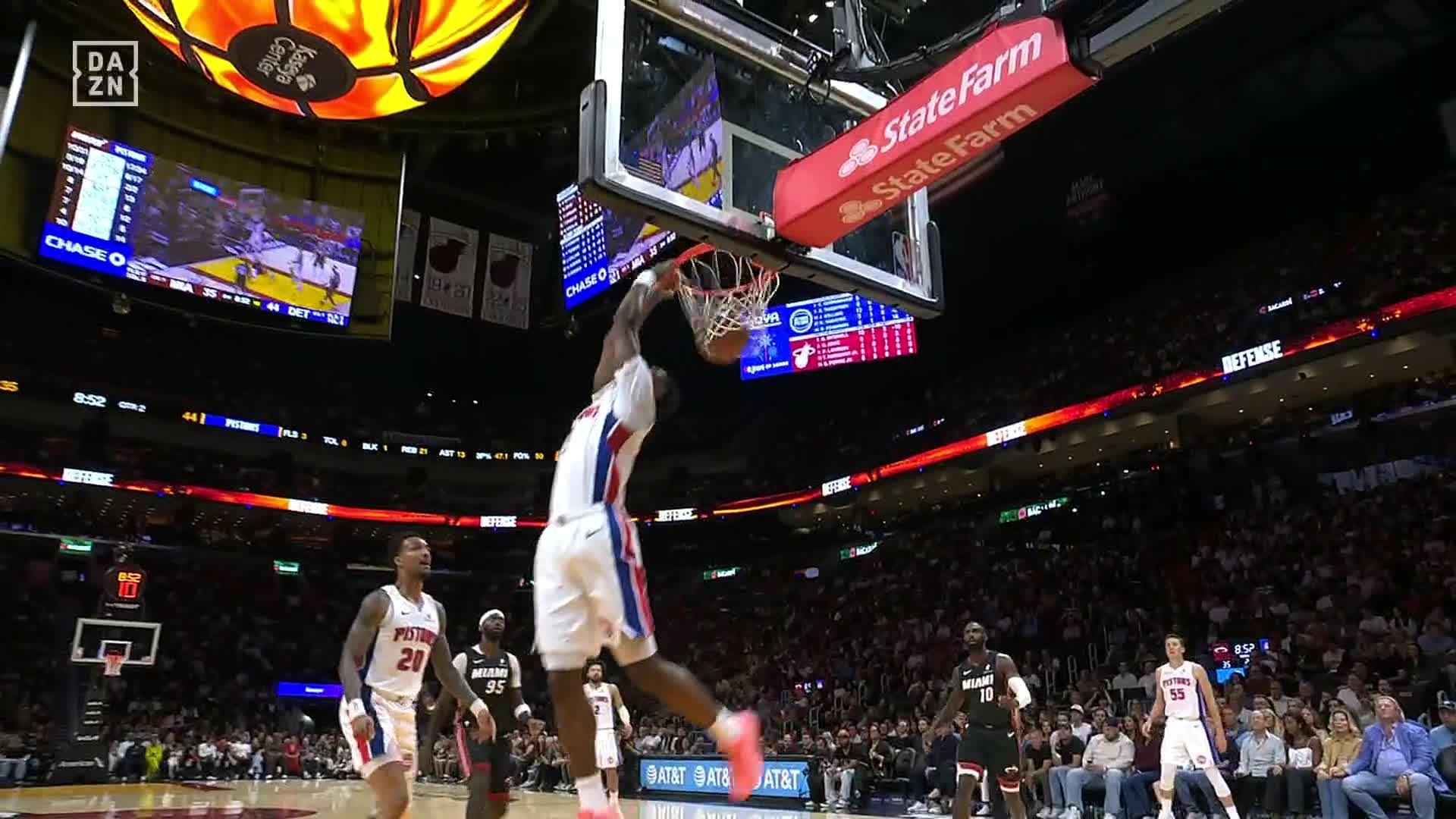 Pistons roll past Heat 128-111, adding to Miami's season-opening woes on defensive end