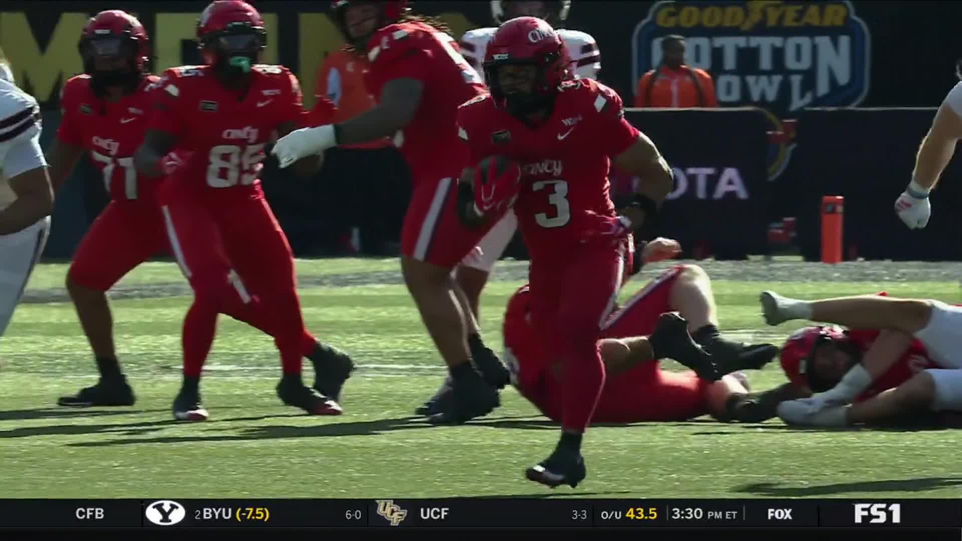 JC French IV has 4 TD passes as Cincinnati stuns No. 8 Texas Tech 37-24