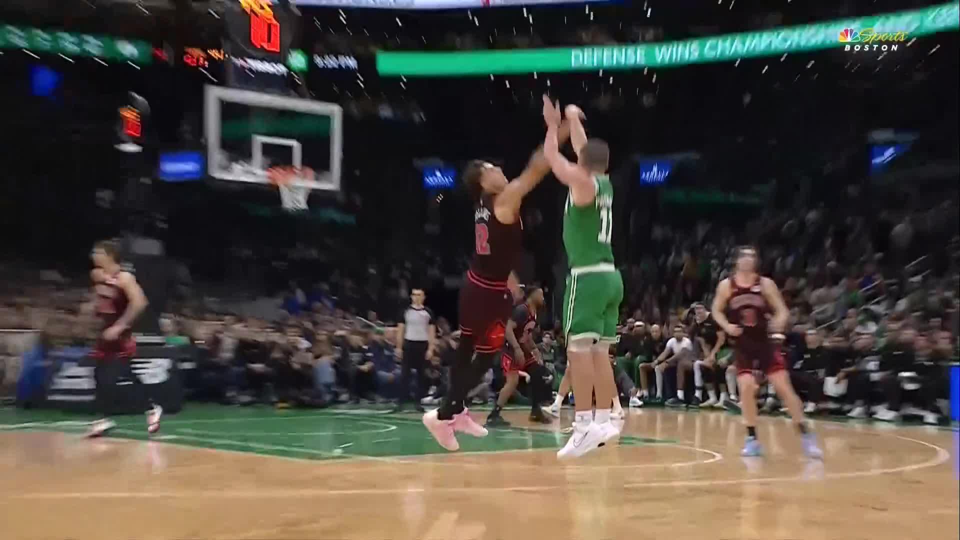 Pritchard scores 28 points and has red-hot 3rd quarter to carry Celtics to 134-99 rout over Bulls