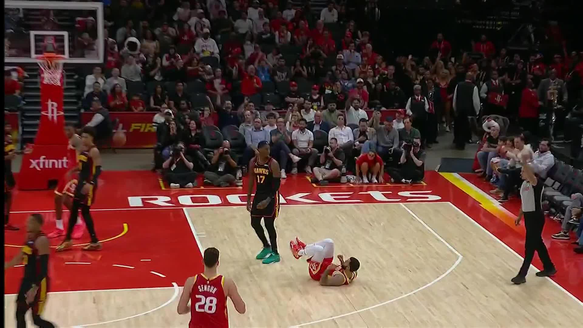 NBA: Rockets vs Hawks