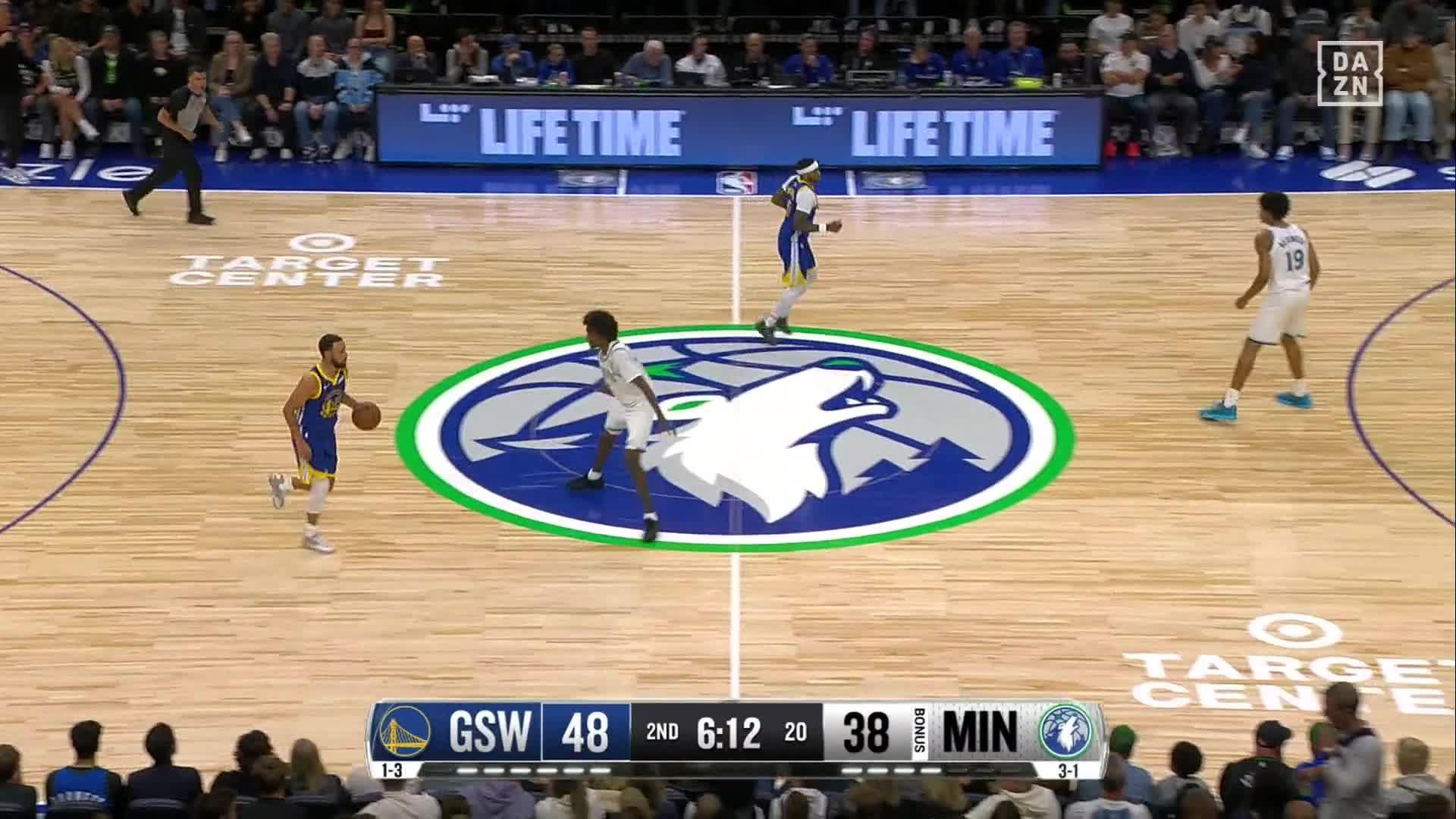 Curry scores 44 points as the Warriors hold on to beat the Timberwolves 119-114